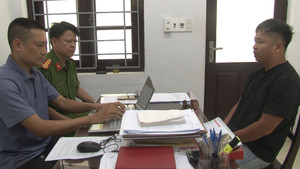 Nam thanh niên giả danh công an để tiếp cận nữ sinh ở Huế