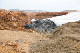 Hiện trường vụ sạt lở tại dự án cao tốc Bắc – Nam khiến 2 người thương vong