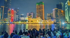 Công viên nắp hầm Thủ Thiêm có gì mà lại thu hút giới trẻ đến thế?