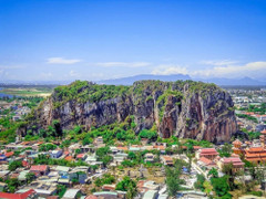 Độc đáo quần thể danh thắng núi đá ở Đà Nẵng