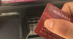 Thẻ Agribank bao lâu hết hạn?