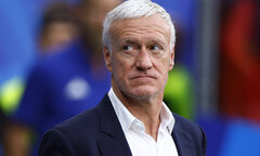 Tuyển Pháp lục đục giữa EURO 2024: HLV Deschamps cãi nhau với sao Real Madrid