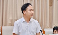 Đề thi tốt nghiệp giống 'đề trên mạng', Bộ GD&ĐT nói 'trùng lặp là bình thường'
