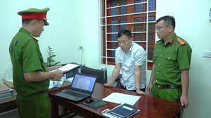 Nghệ An khai trừ ra khỏi Đảng Phó Chủ tịch UBND huyện Quỳ Hợp