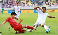 U16 Việt Nam thảm bại 0-5 trước U16 Indonesia