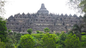 Ngắm nhìn Borobudur, ngôi đền Phật giáo lớn nhất thế giới