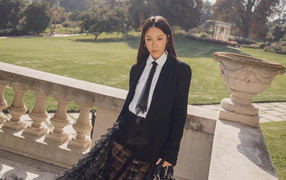 Bí kíp mặc chân váy dài hack dáng tuyệt đối