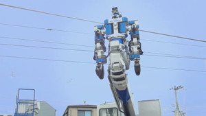 'Nhân viên' robot bảo trì đường ray ở Nhật Bản 