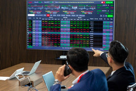 Mới chơi chứng khoán, nên chi bao nhiêu tiền?