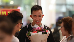 Cầu thủ Việt kiều U19 Việt Nam thần tượng Quang Hải, Công Phượng