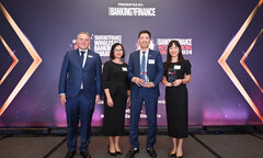 PVcomBank được vinh danh 'Ngân hàng chuyển đổi số tốt nhất'