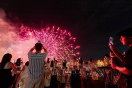 Đêm chung kết DIFF 2024 có gì hấp dẫn mà khán đài kín chỗ?