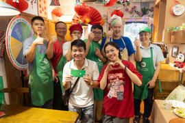 Thưởng thức cà phê, pizza tại 'nhà hàng hạnh phúc' của những người tự kỷ