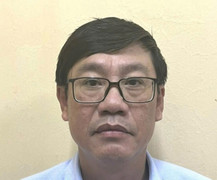 Tạm đình chỉ chức vụ đối với Chủ tịch UBND huyện Phú Quý