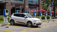 Xây dựng trạm sạc xe điện miễn phí: 'Khó và tốn kém nhưng Việt Nam đã làm được'