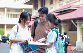 Diễn biến điểm chuẩn trường Đại học Thương mại 5 năm gần nhất