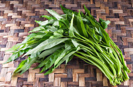 Cách chọn rau muống giòn ngon, không nhiễm hóa chất