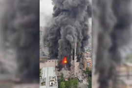 Cháy trung tâm thương mại ở Trung Quốc, ít nhất 6 người chết