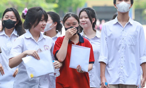 Thí sinh đạt dưới 20 điểm khối D nên chọn học ngành, trường nào?