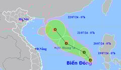 Biển Đông đón áp thấp nhiệt đới, cả nước tiếp tục mưa dông
