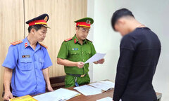 Bộ Công an đề xuất đeo vòng điện tử quản lý người bị cấm đi khỏi nơi cư trú