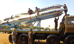 Philippines mua tên lửa BrahMos là lãng phí?