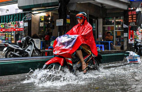 Mưa lớn ở Bắc Bộ và Thanh Hoá, Nghệ An kéo dài tới khi nào?