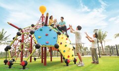 Gia đình Việt ngày càng mạnh tay đầu tư cho giáo dục