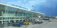 Cấm bay 12 tháng hành khách tung tin có lựu đạn trong hành lý