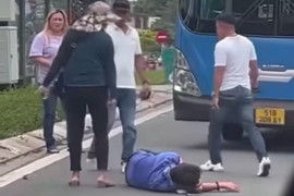 Xác minh vụ tài xế xe buýt ở TP.HCM bị nhóm người đi ô tô đánh gãy răng