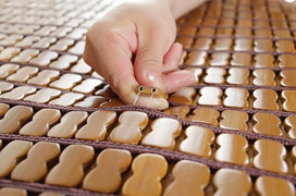 Cách làm sạch chiếu trúc không cần dùng nước