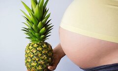 Ăn dứa có giúp mẹ bầu nhanh chuyển dạ?