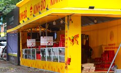Bánh trung thu mở bán sớm, đắt hơn năm trước
