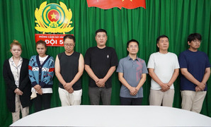 Nhà hàng cho nhân viên bán dâm, thu 10 tỷ sau 2 tháng hoạt động