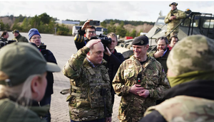 Anh, Mỹ cùng triển khai lực lượng tới Trung Đông