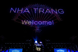 Đảo Hòn Tre bùng nổ 'đại tiệc' lễ hội Vịnh ánh sáng quốc tế Nha Trang 2024