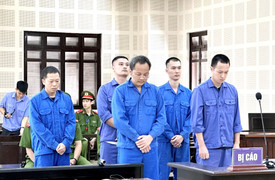 Tuyên án 5 cựu cán bộ công an bắt giữ người trái pháp luật, chiếm đoạt tài sản