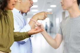 Chuyện chàng trai bị bố mẹ ép vào viện tâm thần chấn động dư luận Trung Quốc