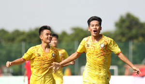 Đông Á Thanh Hóa thắng 10-1 ở giải U21 Quốc gia 2024