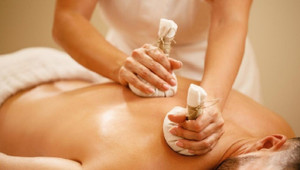 Bắt giam kẻ mua 3 thiếu nữ vào cơ sở massage giá 27 triệu đồng