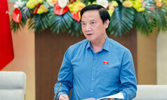 Phó Chủ tịch Quốc hội: 'Mỏ bé tí, khai thác cát 2 năm thì đào cả dòng sông à?'
