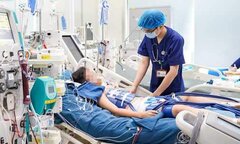 Hai trẻ hôn mê sâu do cấp cứu đuối nước sai cách