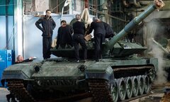 Uralvagonzavod sản xuất 90 xe tăng T-90M trong năm 2025