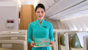 Vietnam Airlines phục vụ bánh Trung thu trên các chuyến bay