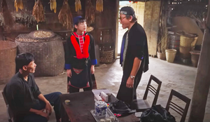 Đi giữa trời rực rỡ tập 12: Chải tiếp tục 'ăn vạ', Pu đòi báo công an