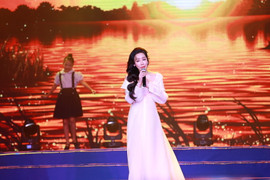 Hồ Quỳnh Hương gây xúc động khi hát về đạo hiếu trong 'Ơn nghĩa sinh thành'