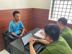 Gã đàn ông bị bắt sau 9 năm trốn truy nã sang Lào