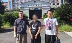 Làng vắng người, thanh niên đào cả con đường bê tông đem bán
