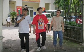 Đi giữa trời rực rỡ tập 16: Xuống Hà Nội tìm Pu, Chải 'lạc' vào đồn công an