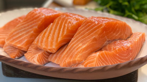 Mẹo bảo quản cá hồi chuẩn